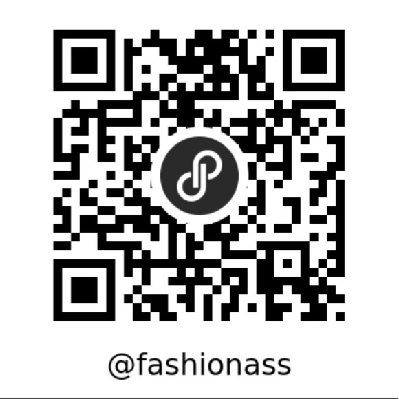 Fashionass Boutique, LLC - Picture 6 of 6